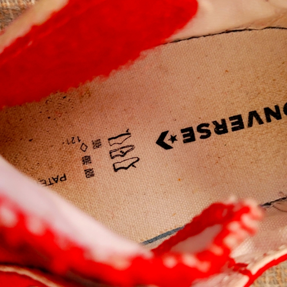 Converse